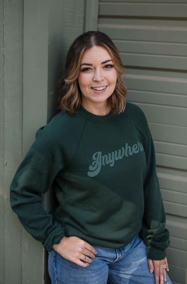 Detail View of MW Collection Anywhere Graphic Sweatshirt in Green